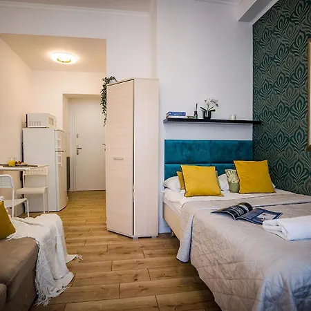 Mgr Ministudio Bitwy Warszawskiej Obok Lotnisko Apartament Warszawa