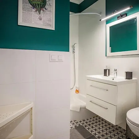 Unitapartments Zachodnia - Blisko Komunikacji Lotnisko Chopina Blue Mgr