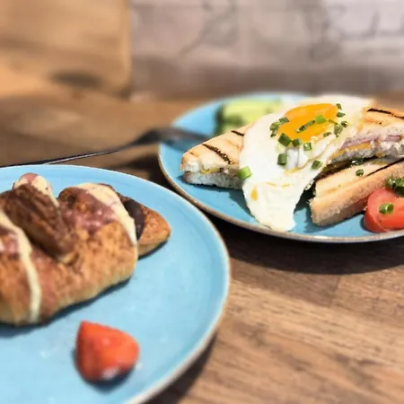 Mgr Ministudio Bitwy Warszawskiej Obok Lotnisko Warszawa