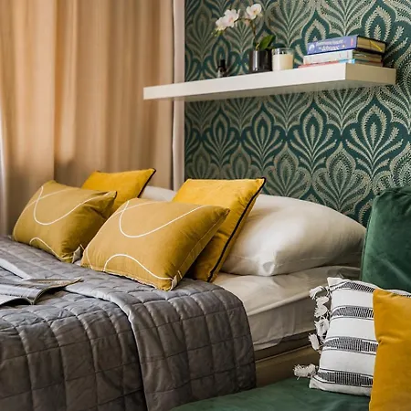 Apartament Mgr Ministudio Bitwy Warszawskiej Obok Lotnisko *