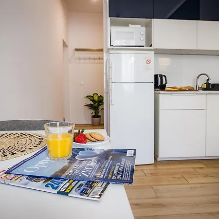 Appartamento Unitapartments Zachodnia - Blisko Komunikacji Lotnisko Chopina Blue Mgr Varsavia