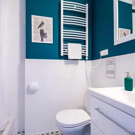 Unitapartments Zachodnia - Blisko Komunikacji Lotnisko Chopina Blue Mgr * Varsavia