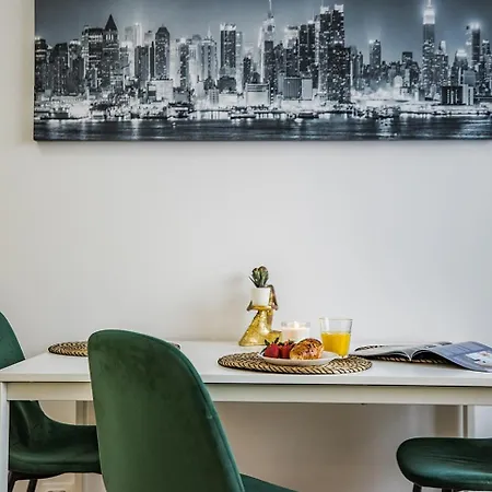 Unitapartments Zachodnia - Blisko Komunikacji Lotnisko Chopina Blue Mgr 公寓 华沙